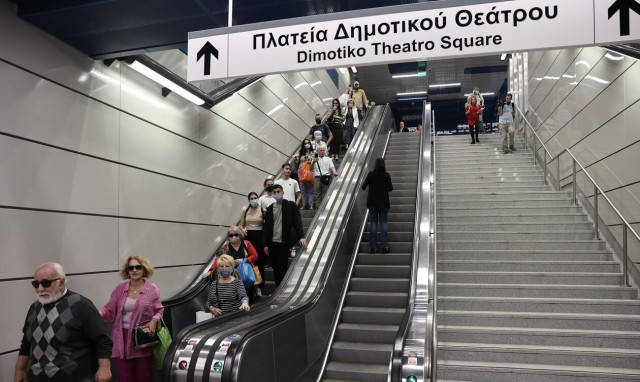 Μετρό Πειραιά: Πάνω από 390 βλάβες και εισροή υδάτων από το λιμάνι