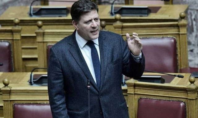 Varvitsiotis on Tempi train crash: The Greek people demand justice