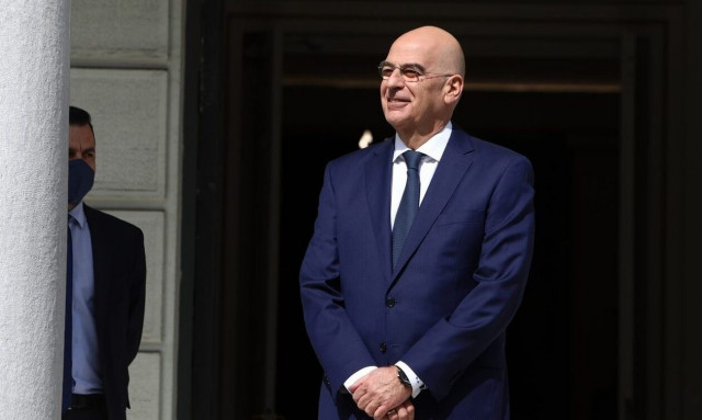 Visiting Fletcher students meet with FM Dendias, Chief of Defense Floros