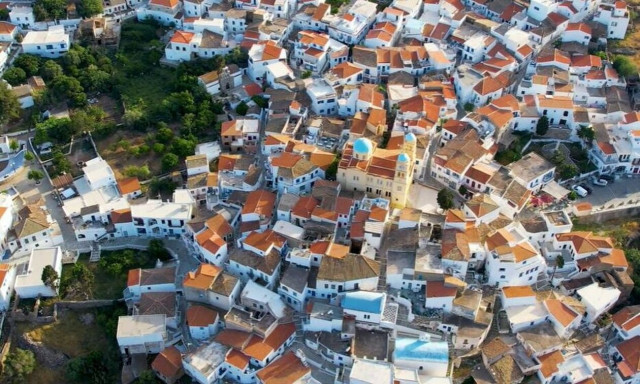 Δρυοπίδα, το υπέροχο Κυκλαδίτικο χωριό της Κύθνου