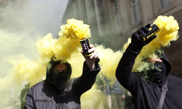 Γαλλία: «Επιχείρηση γοητείας» από τον Μακρόν για το συνταξιοδοτικό - Στα ύψη παραμένει η οργή