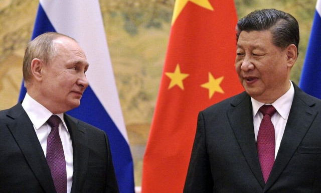 Μόσχα και Πεκίνο απορρίπτουν τα περί «στρατιωτικής–πολιτικής συμμαχίας»