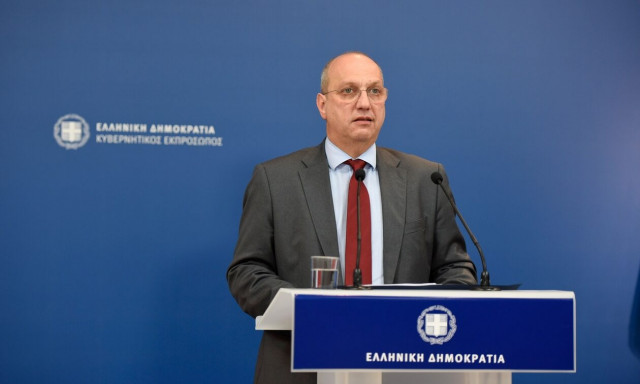 Οικονόμου: «Ο Τσίπρας πολακίζει ασύστολα - Δεν υπάρχει καμία πρόθεση να ιδιωτικοποιηθεί το νερό»