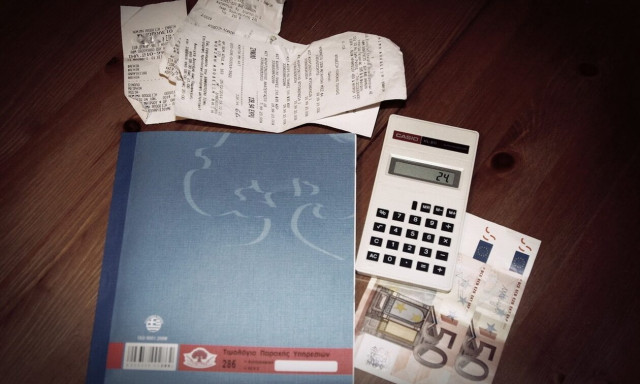 ΑΑΔΕ: «Λουκέτο» έως και 10 ημέρες σε όσες επιχειρήσεις δεν στέλνουν τα στοιχεία των αποδείξεων