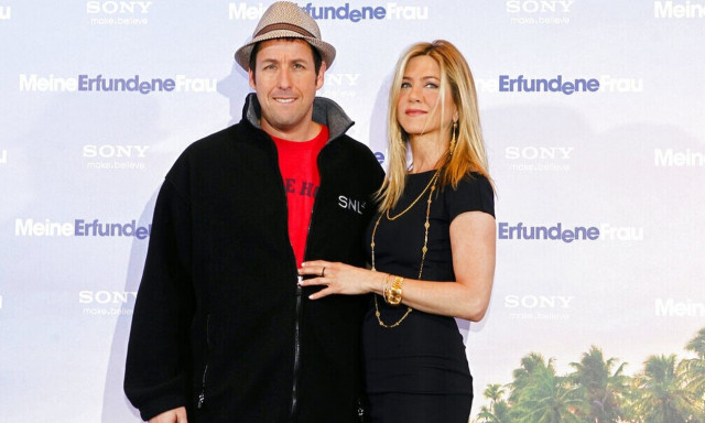 Η Τζένιφερ Άνιστον με τον Άνταμ Σάντλερ