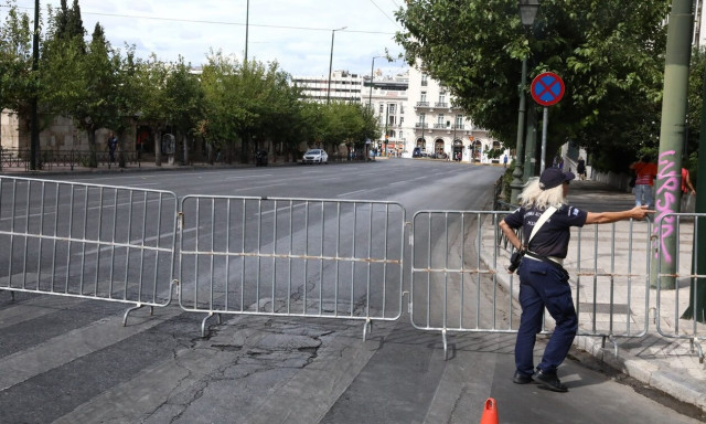 Κυκλοφοριακές ρυθμίσεις στην Αθήνα ενόψει της παρέλασης της 25ης Μαρτίου - Ποιοι δρόμοι κλείνουν