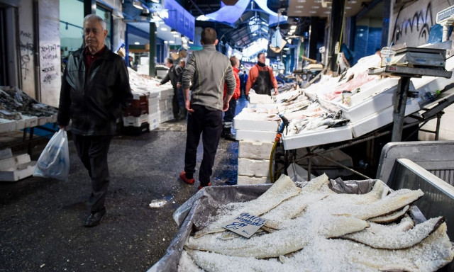 Μπακαλιάρος: Κάτω από 5 ευρώ ο ξαλμυρισμένος - Τι τιμές «παίζουν» στην αγορά