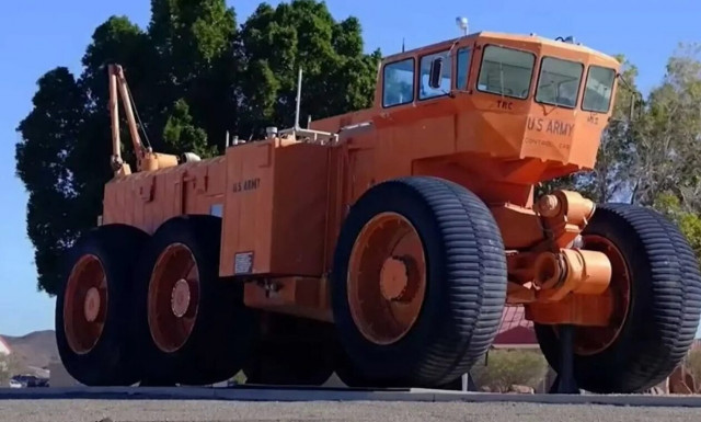 LeTourneau TC-497TC: «Τέρας» όνομα και πράγμα