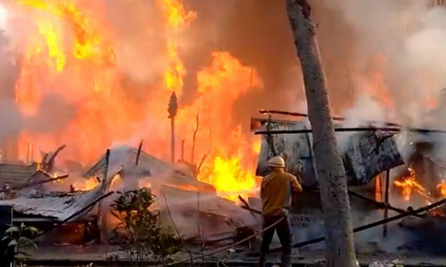 Ινδία: Οκτώ νεκροί και 16 τραυματίες από έκρηξη σε εργοστάσιο κατασκευής πυροτεχνημάτων