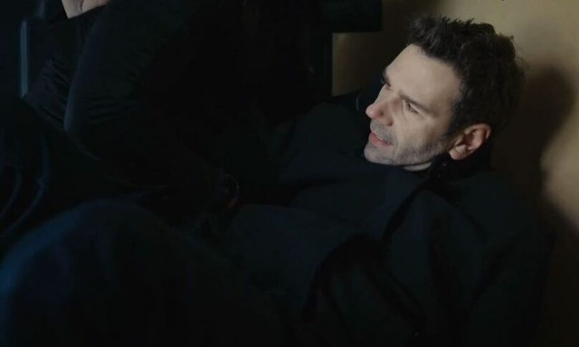 H Γη της Ελιάς Spoiler: Ο Μάνος κινδυνεύει στα χέρια των απαγωγέων – Το βίντεο που στέλνουν