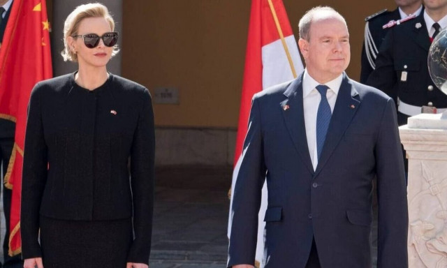 Σάλος στο Μονακό: Η πριγκίπισσα Σαρλίν έβγαλε την βέρα της – Το παλάτι αρνείται κρίση στον γάμο τους