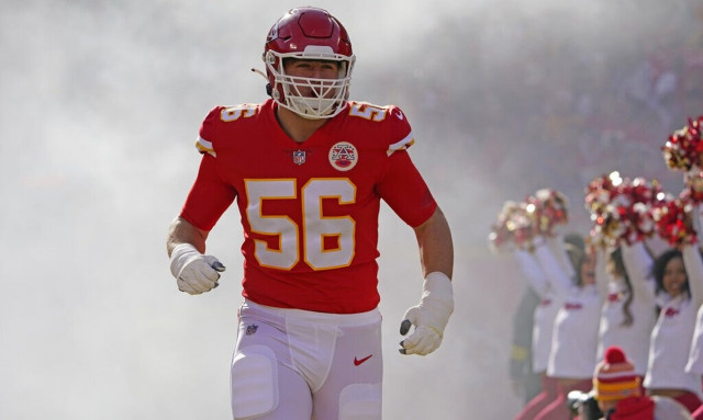 Γιώργος Καρλαύτης: «Έκλαιγα μόνος μου στην πισίνα» - Η εξομολόγηση του Έλληνα πρωταθλητή του NFL