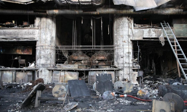 Φωτιά στη Νέα Σμύρνη: Η πρώτη αντίδραση από τη Μάρα Δαρμουσλή