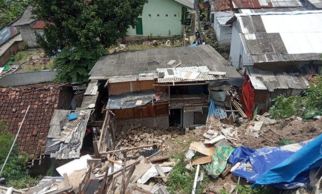 Ινδονησία: Δύο νεκροί από κατολίσθηση στη Σουμάτρα