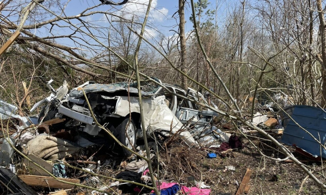 ΗΠΑ: Σάρωσε το Μισισίπι ο φονικός ανεμοστρόβιλος - Τουλάχιστον 25 νεκροί