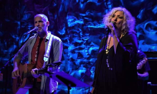 Μάρθα Φριντζήλα και Ορέστης Ντάντος: Τις Τετάρτες στο «Σταυρός του Νότου Club»