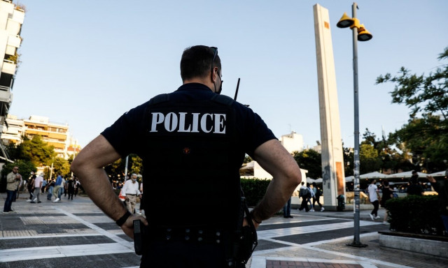 Νέα Σμύρνη: Άνδρας επιτέθηκε στη μητέρα του - Φώναζε «τη σκότωσα»