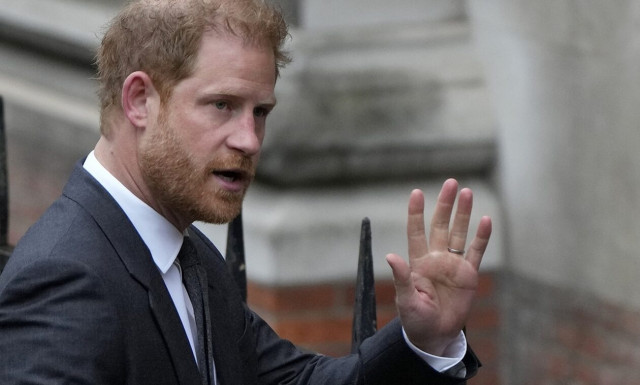 Πρίγκιπας Χάρι: Δεύτερη ημέρα στο δικαστήριο για την υπόθεση τηλεφωνικών υποκλοπών