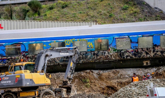 Τέμπη: Ελεύθερος με περιοριστικούς όρους ο μόνιμος σταθμάρχης