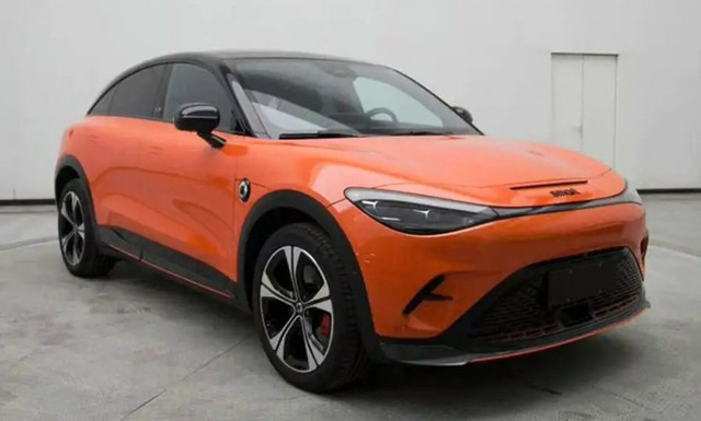 Η Smart μεγαλώνει με ένα ακόμη ηλεκτρικό SUV