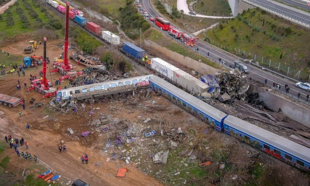 Τέμπη: Θα τα ρίξει στον διευθυντή που σκοτώθηκε στο τροχαίο ο επιθεωρητής