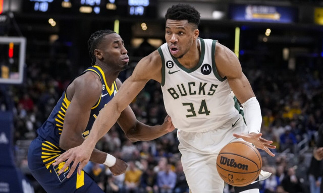 Γιάννης Αντετοκούνμπο: Τρομερός «Greek Freak»! Πέτυχε το πιο γρήγορο τρίπλ νταμπλ της καριέρας του