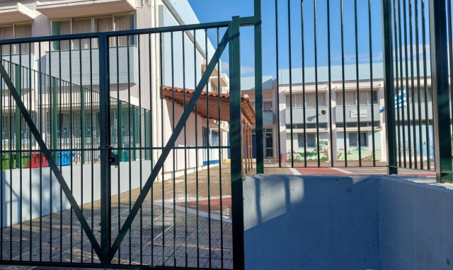 Ρεπορτάζ Newsbomb.gr: Ακρωτηριασμός μαθητή σε Δημοτικό στην Πολίχνη - «Μάλωναν στις τουαλέτες»