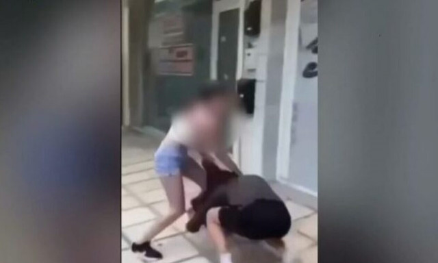 Θεσσαλονίκη: Μήνυση κατά των κοριτσιών που ξυλοκόπησαν την 15χρονη – Πληθαίνουν τα περιστατικά βίας