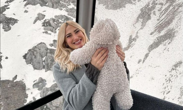 Ιωάννα Τούνη: «Δύσκολη μέρα για νέους γονείς, o μικρός ξυπνάει ακόμη 6-10 φορές μέσα στο βράδυ»