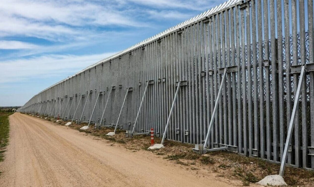 «Πόλεμος» ΝΔ - ΣΥΡΙΖΑ για τον φράχτη στον Έβρο: Τι περιέχει το σχέδιο επέκτασης