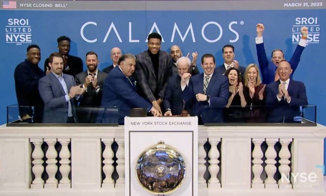 Γιάννης Αντετοκούνμπο: Χτύπησε το κουδούνι της λήξης της συνεδρίασης στη Wall Street