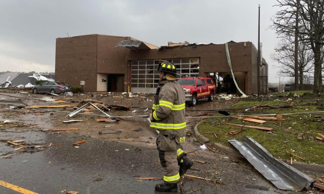 ΗΠΑ: Πληροφορίες για πολλά θύματα από ανεμοστρόβιλο στο Λιτλ Ροκ