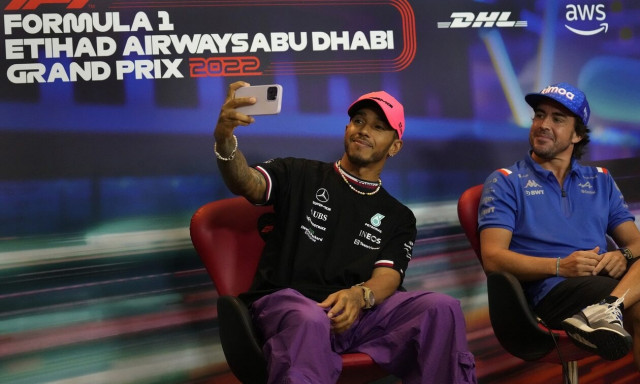 Formula 1: Απαράδεκτη επίθεση Αλόνσο σε Χάμιλτον - «Έχει ασθενή μνήμη, μάλλον γερνάει»