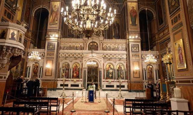 Ακάθιστος Ύμνος: H κορυφαία ακολουθία των Χαιρετισμών εις την Υπεραγίαν Θεοτόκον