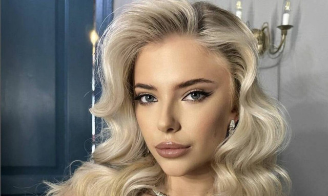 Ντάρια Μπόνταρ: Από μοντέλο... δημοσιογράφος για την Σαχτάρ Ντόνετσκ