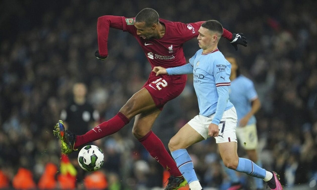 Αθλητικές μεταδόσεις: Play outs και μεγάλα ντέρμπι Σίτι-Λίβερπουλ και Μπάγερν-Ντόρτμουντ