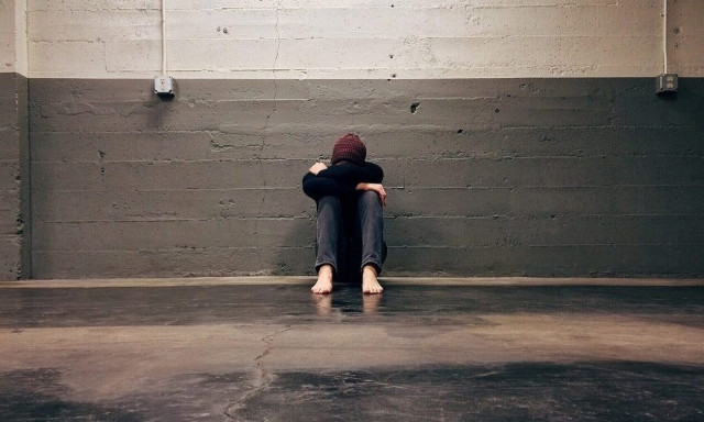 Άγριο μπούλινγκ σε σχολείο των Βορείων Προαστίων: Τύλιξαν τον λαιμό του συμμαθητή τους με πετονιά