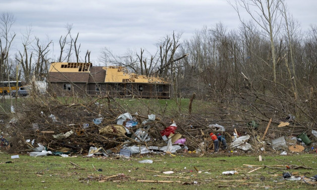 ΗΠΑ: Τουλάχιστον 21 οι νεκροί από ανεμοστρόβιλους και σφοδρές καταιγίδες