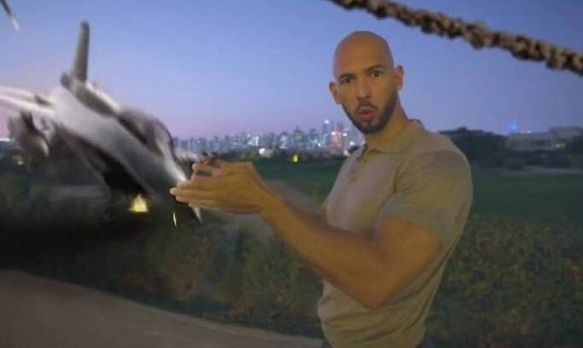 Οι θεωρίες συνομωσίας για την αποφυλάκιση του Andrew Tate: Το Matrix και οι φόβοι για την ζωή του