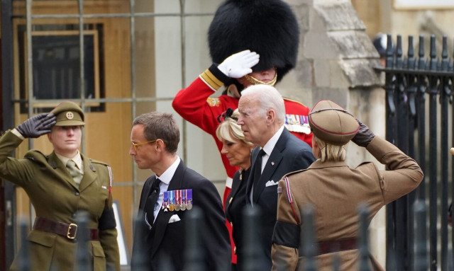 Τζο Μπάιντεν: Δεν θα παραστεί στη στέψη του Καρόλου - Ποιον στέλνει στη θέση του