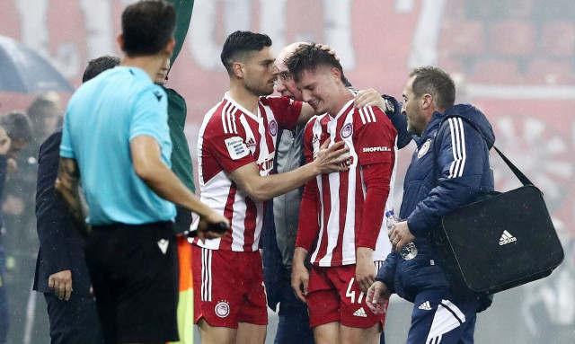 Ολυμπιακός - ΠΑΟΚ: Ένα μήνα εκτός ο Κανός, δύσκολα θα προλάβει ο Μπα