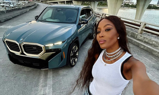 Πως συνδέεται η Naomi Campbell με τη BMW XM;