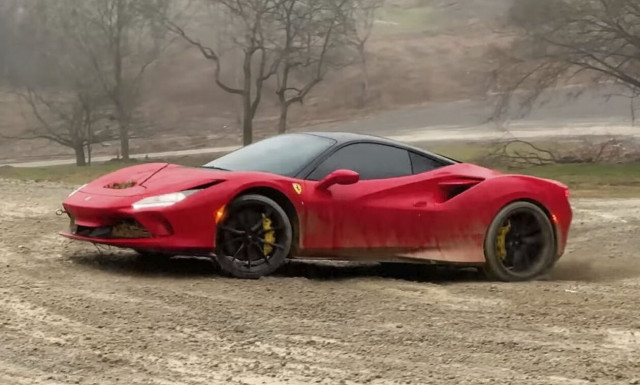 Αγόρασε Ferrari F8 Tributo για να την κάνει… αγροτικό