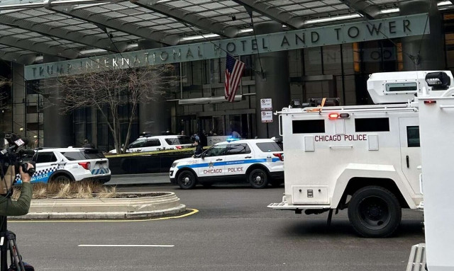 ΗΠΑ: Ένοπλη εισέβαλε στον Πύργο του Τραμπ στο Σικάγο - Στο σημείο οι δυνάμεις SWAT