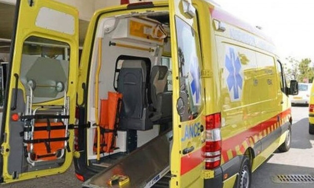 Φρικτό ατύχημα στην Κύπρο: Εργαζόμενος έχασε τέσσερα δάχτυλα από δίσκο κοπής