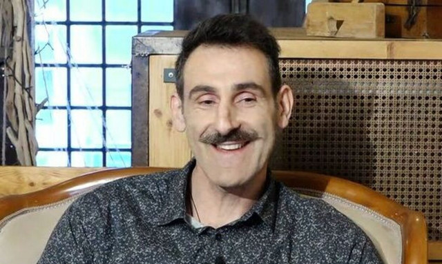 Γιώργος Κοψιδάς: Ήταν φυσιολογικό για μένα να είμαι με μια ξένη μαύρη γυναίκα, έγκυο στο παιδί άλλου