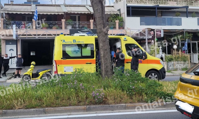 Σοβαρό τροχαίο στη Λάρισα – Αυτοκίνητο παρέσυρε νεαρό ποδηλάτη