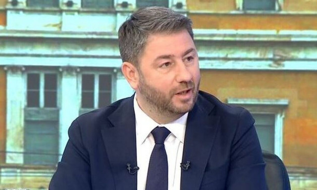 Ανδρουλάκης: Για να σταθεί η χώρα όρθια, πρέπει να σταθεί στα πόδια της η νέα γενιά της Ελλάδας