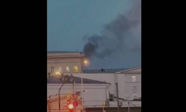 Ρωσία: Πυρκαγιά σε κτήριο του υπουργείου Άμυνας στη Μόσχα