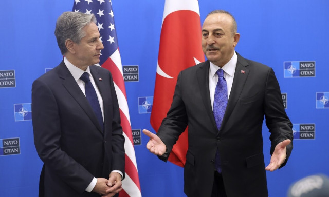 Συνάντηση Μπλίνκεν-Τσαβούσογλου στο ΝΑΤΟ - Στο επίκεντρο η Σουηδία και τα F-16